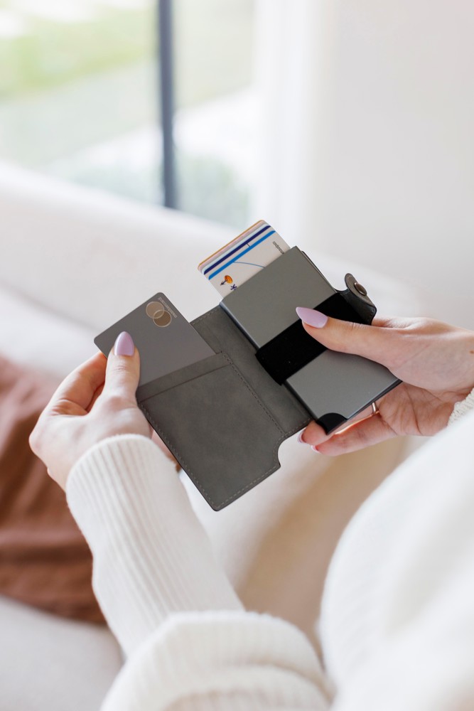 BrandCharger Kartenhalter Wally Porto | RFID-Schutz