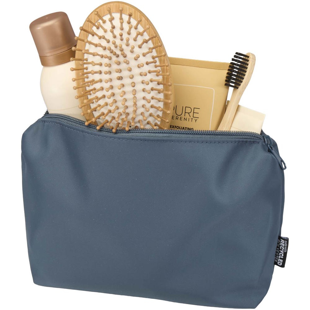 Trousse de toilette de voyage Trip Aware™ de 2 L en matériaux recyclés Hale Blue