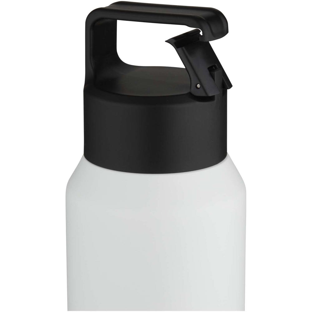 Bouteille avec isolation sous vide Astra de 600 ml en cuivre et acier inoxydable recyclé certifié RCS (compatible avec les boissons gazeuses) blanc